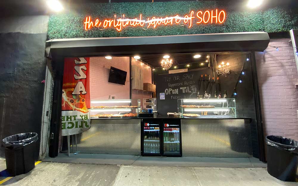 Original square brings late night slices to East Williamsburg