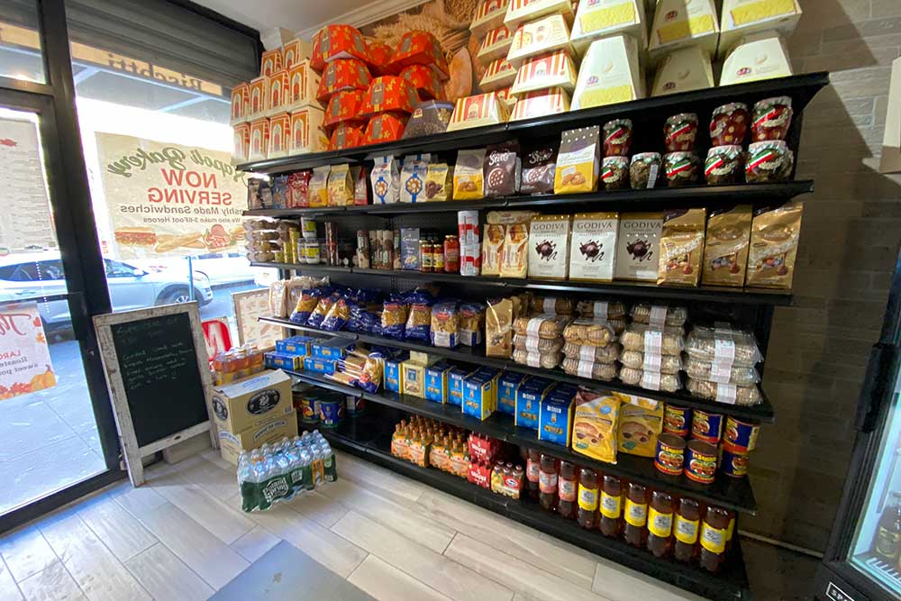 Napoli bakery also stocks imported Italian goods, pasta, cookies, jarred vegetables and panettone
