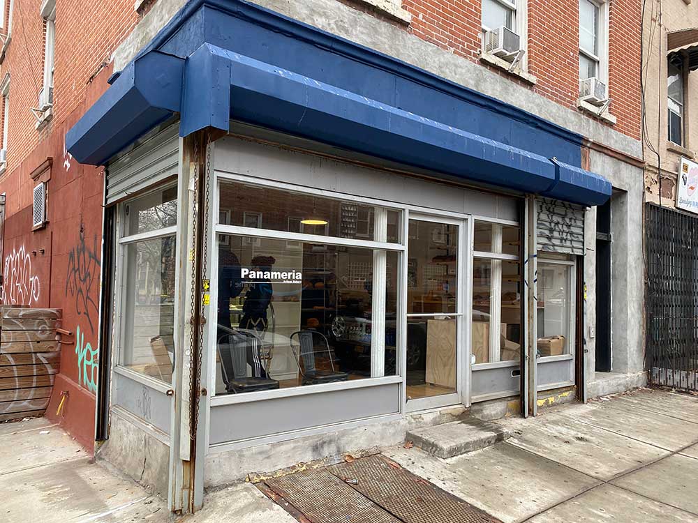 a new bakery on Montrose and Manhattan Avenue