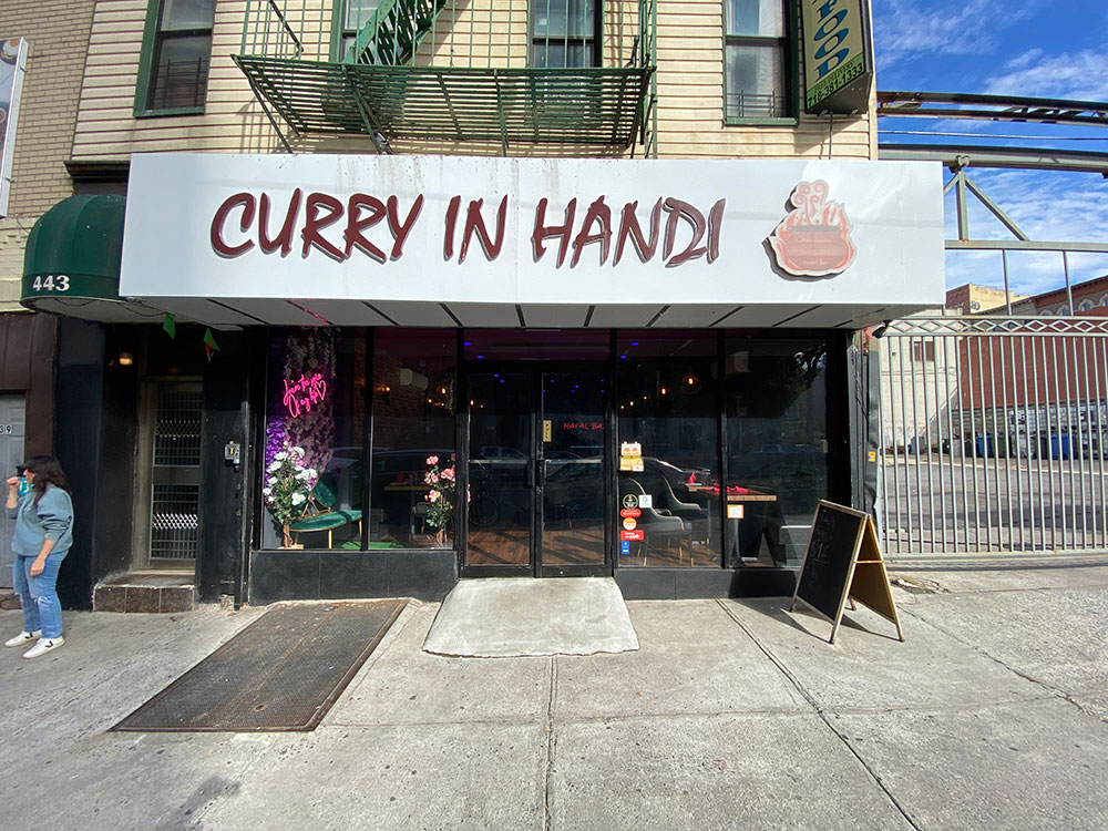 Curry in Handi brooklyn