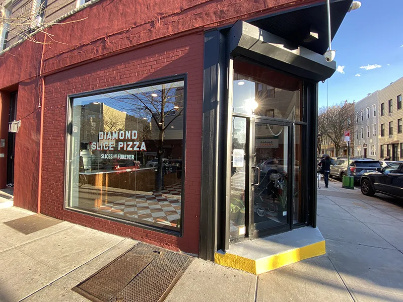 Diamond Slice shop in Greenpoint brooklyn